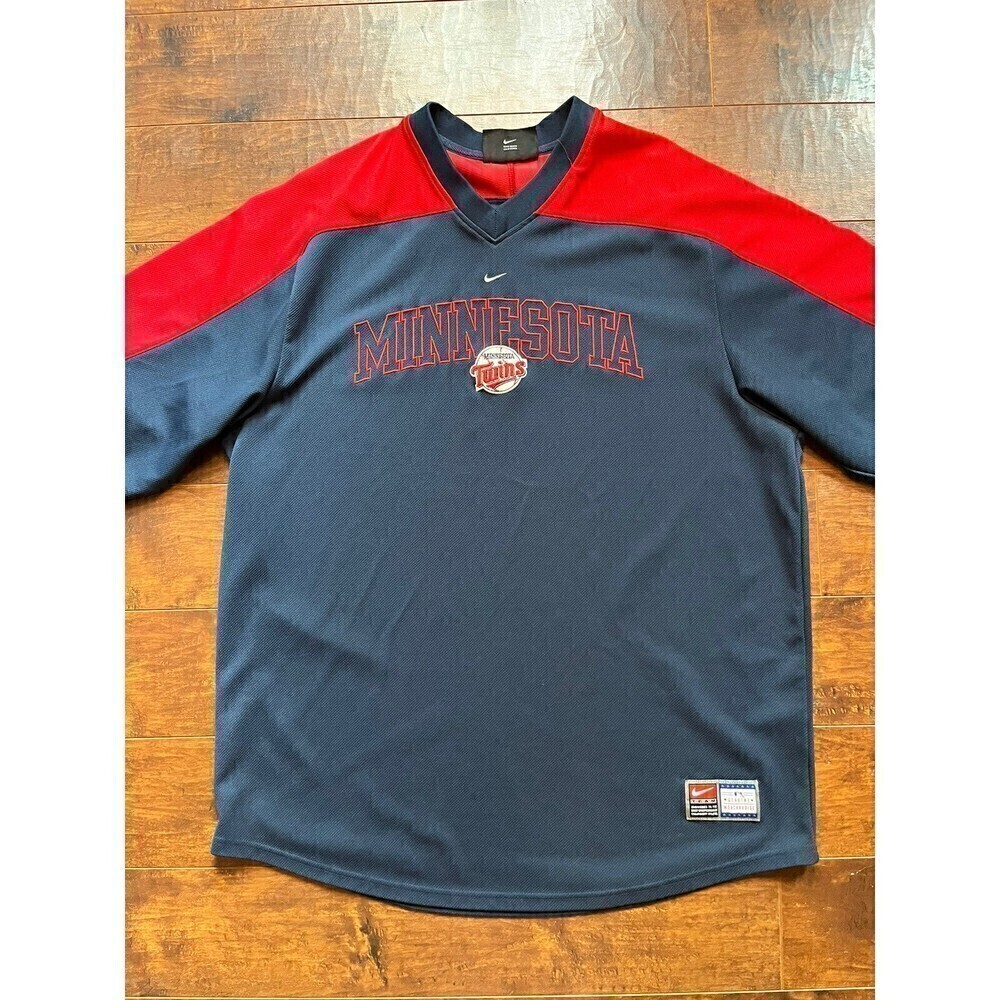Nike Team Minnesota Twins MLB Genuine Merchandise Mens XL T Shirt